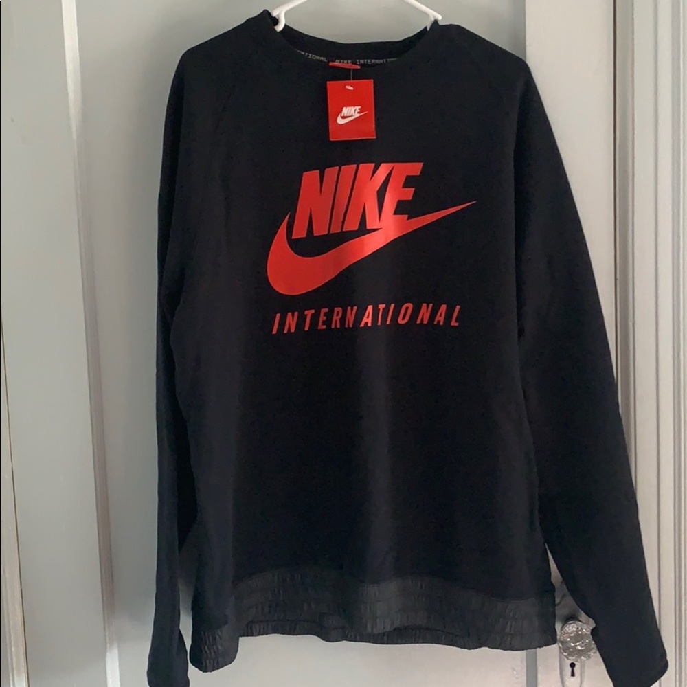 Black NIKE Sweatshirt